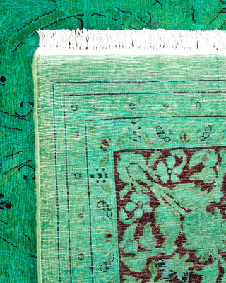 Contemporary Fine Vibrance Green Wool Area Rug - 7' 11" x 9' 11"