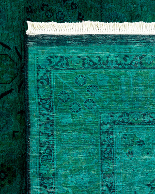 Contemporary Fine Vibrance Green Wool Area Rug - 4' 0" x 15' 0"