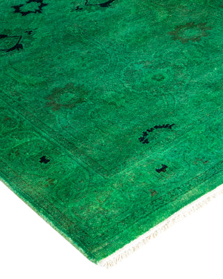 Contemporary Fine Vibrance Green Wool Runner - 2' 7" x 23' 1"