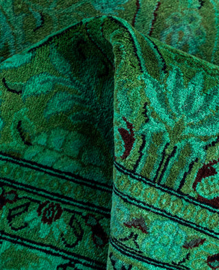 Fine Vibrance, One-of-a-Kind Hand-Knotted Area Rug  - Green, 3' 3" x 5' 2"