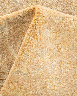 Traditional Hand Knotted Ivory Area Rug 8' 2" x 9' 10"