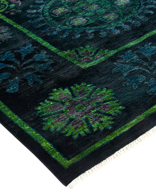 Contemporary Fine Vibrance Black Wool Area Rug - 9' 1" x 10' 10"