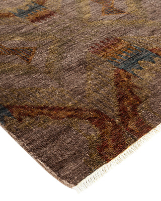 Contemporary Fine Vibrance Brown Wool Area Rug - 6' 2" x 9' 6"
