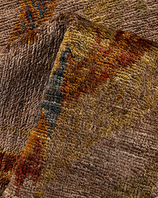Contemporary Fine Vibrance Brown Wool Area Rug - 6' 2" x 9' 6"