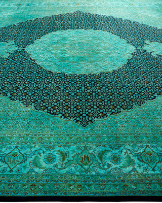 Contemporary Fine Vibrance Black Wool Area Rug - 8' 1" x 10' 5"