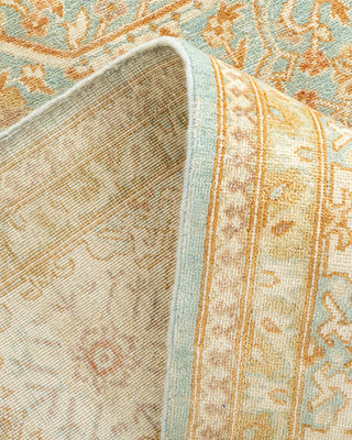 Traditional Hand Knotted Light Blue Area Rug 4' 6" x 6' 9"