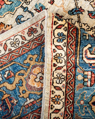 Traditional Hand-Knotted Serapi Beige Area Rug 8' 2" x 9' 10"