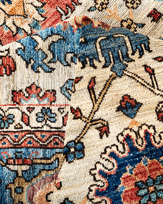 Traditional Hand-Knotted Serapi Beige Area Rug 8' 2" x 9' 10"