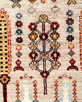 Traditional Hand-Knotted Serapi Beige Area Rug 6' 3" x 9' 1"