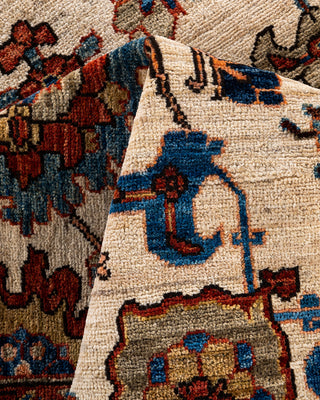 Traditional Hand-Knotted Serapi Beige Area Rug 6' 1" x 9' 0"