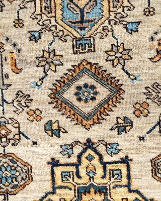 Traditional Hand-Knotted Serapi Beige Area Rug 4' 1" x 5' 10"
