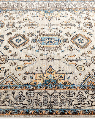 Traditional Hand-Knotted Serapi Beige Area Rug 4' 1" x 5' 10"