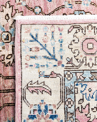 Traditional Hand-Knotted Serapi Pink Area Rug 4' 2" x 6' 2"