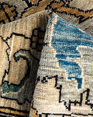Traditional Hand-Knotted Serapi Beige Area Rug 4' 4" x 5' 8"