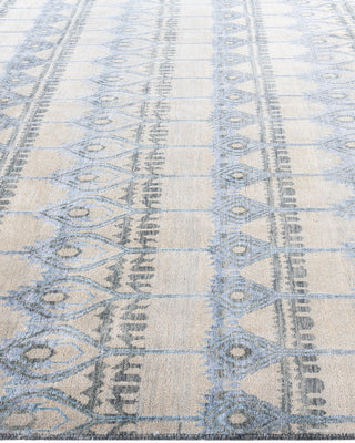 Traditional Ikat Hand Knotted Floral Silk & Wool Blend Ivory Area Rug 8' 1" x 10' 5"