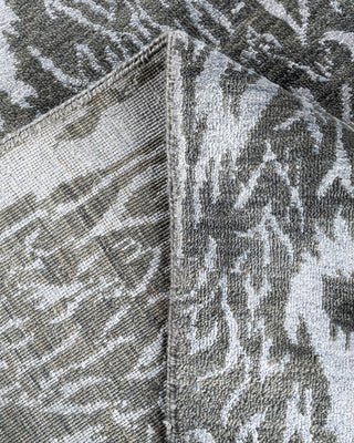 Traditional Ikat Hand Knotted Floral Silk & Wool Blend Gray Area Rug 9' 1" x 12' 4"