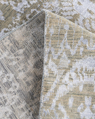 Traditional Ikat Hand Knotted Abstract Silk & Wool Blend Ivory Area Rug 8' 0" x 10' 0"
