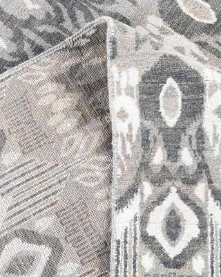 Traditional Ikat Hand Knotted Floral Silk & Wool Blend Gray Area Rug 8' 0" x 10' 5"