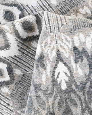 Traditional Ikat Hand Knotted Floral Silk & Wool Blend Gray Area Rug 8' 0" x 10' 5"