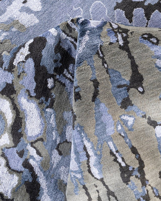Traditional Ikat Hand Knotted Abstract Silk & Wool Blend Gray Area Rug 8' 4" x 10' 2"