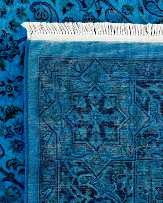 Contemporary Fine Vibrance Blue Wool Area Rug - 6' 8" x 8' 0"