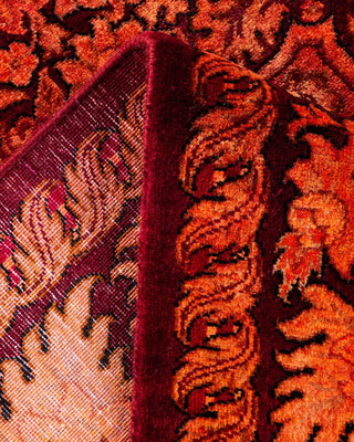 Contemporary Fine Vibrance Red Wool Area Rug 6' 2" x 9' 2" - Solo Rugs