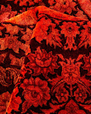 Contemporary Fine Vibrance Red Wool Area Rug 6' 2" x 9' 2" - Solo Rugs