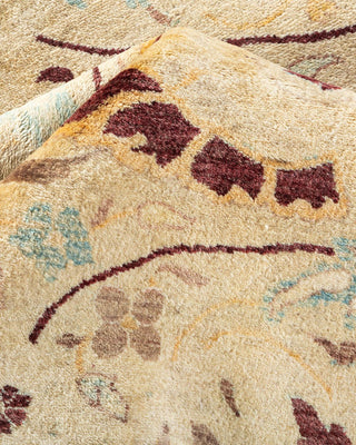 Traditional Mogul Ivory Wool Area Rug 8' 2" x 10' 2" - Solo Rugs