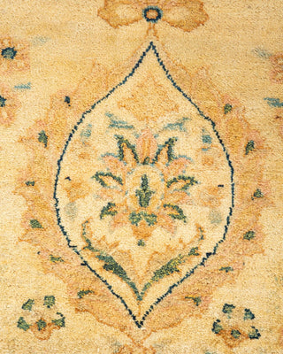 Traditional Mogul Ivory Wool Area Rug 9' 1" x 12' 1" - Solo Rugs