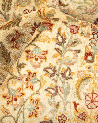 Traditional Mogul Ivory Wool Area Rug 6' 1" x 8' 9" - Solo Rugs