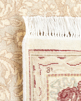 Traditional Mogul Ivory Wool Area Rug 4' 1" x 6' 4" - Solo Rugs
