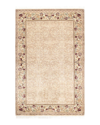 Traditional Mogul Ivory Wool Area Rug 4' 1" x 6' 4" - Solo Rugs