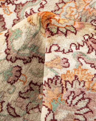 Traditional Mogul Ivory Wool Area Rug 4' 0" x 6' 2" - Solo Rugs