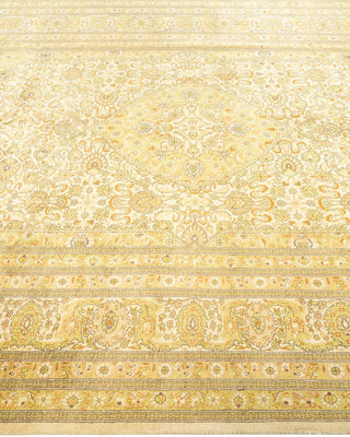 Traditional Mogul Ivory Wool Area Rug 6' 1" x 9' 2" - Solo Rugs