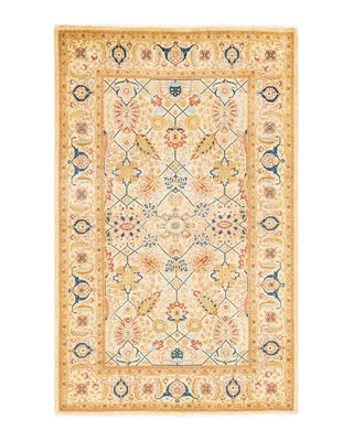 Traditional Mogul Ivory Wool Area Rug 4' 8" x 7' 4" - Solo Rugs