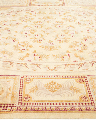 Traditional Mogul Ivory Wool Area Rug 6' 3" x 9' 6" - Solo Rugs