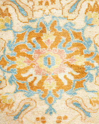 Traditional Mogul Ivory Wool Area Rug 6' 1" x 8' 6" - Solo Rugs