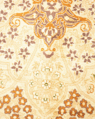 Traditional Mogul Ivory Wool Area Rug 4' 8" x 7' 1" - Solo Rugs