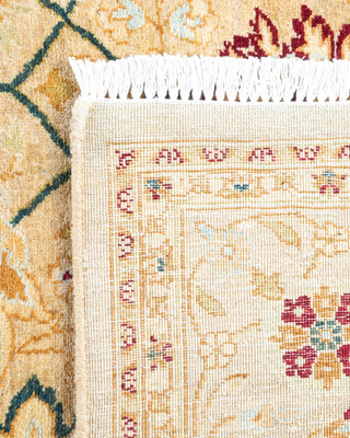 Traditional Mogul Ivory Wool Area Rug 4' 2" x 6' 2" - Solo Rugs