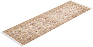 Traditional Mogul Ivory Wool Runner 2' 7" x 8' 3" - Solo Rugs