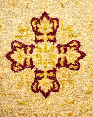 Traditional Mogul Ivory Wool Area Rug 8' 3" x 10' 6" - Solo Rugs
