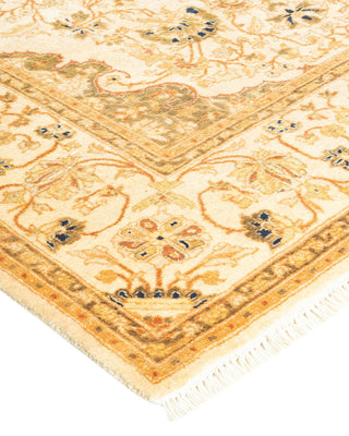 Traditional Mogul Ivory Wool Area Rug 4' 1" x 6' 4" - Solo Rugs