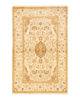 Traditional Mogul Ivory Wool Area Rug 4' 1" x 6' 4" - Solo Rugs