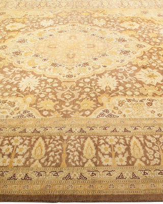 Traditional Mogul Beige Wool Area Rug 6' 2" x 9' 1" - Solo Rugs