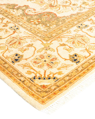 Traditional Mogul Ivory Wool Area Rug 4' 1" x 6' 2" - Solo Rugs