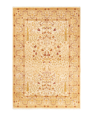 Traditional Mogul Ivory Wool Area Rug 4' 7" x 6' 10" - Solo Rugs