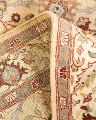 Traditional Mogul Ivory Wool Area Rug 4' 1" x 6' 5" - Solo Rugs
