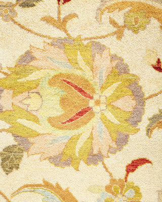 Traditional Mogul Ivory Wool Area Rug 8' 2" x 10' 2" - Solo Rugs
