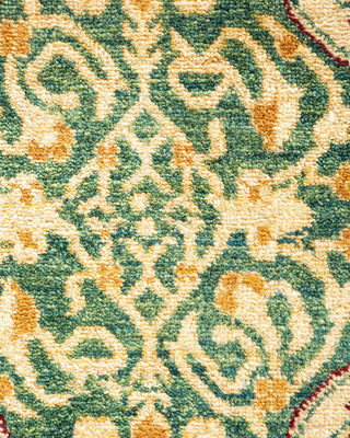 Traditional Mogul Ivory Wool Area Rug 6' 1" x 9' 1" - Solo Rugs