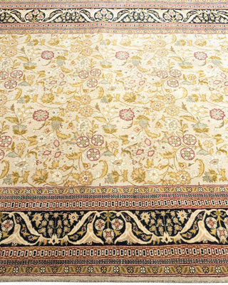 Traditional Mogul Ivory Wool Area Rug 4' 2" x 6' 1" - Solo Rugs